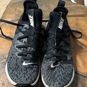 Nike Black and White Athletic Shoes